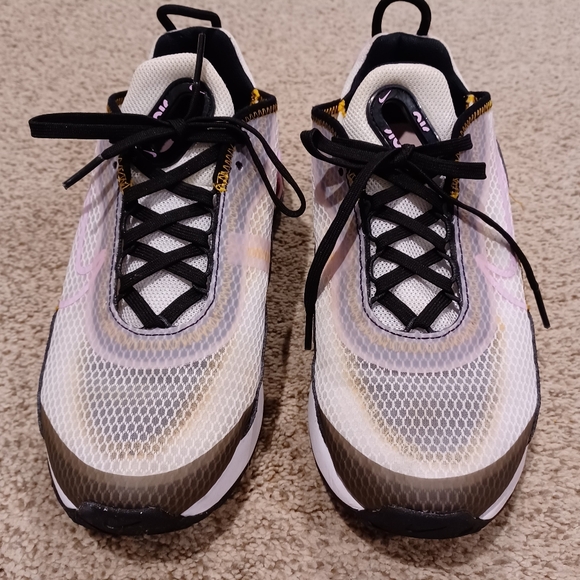 Nike Air Max 2090 Pink And Black Shoes CJ4066-104 Womens Size 6 Youth 4.5 - Picture 5 of 9